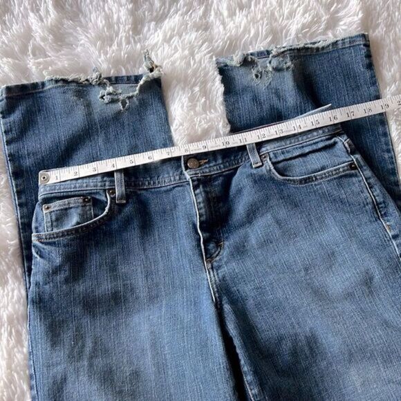 J Crew Women’s Boot Cut Stretch Jeans Distressed 10 - Picture 4 of 11